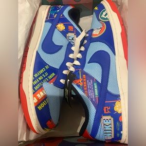 **SOLD** Nike Dunk Low Chinese New Year Firecracker